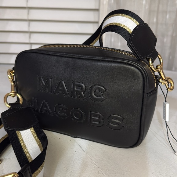 $395 MARC JACOBS Black Flash Leather Crossbody Bag w extra Gold Chain Strap - Picture 3 of 15